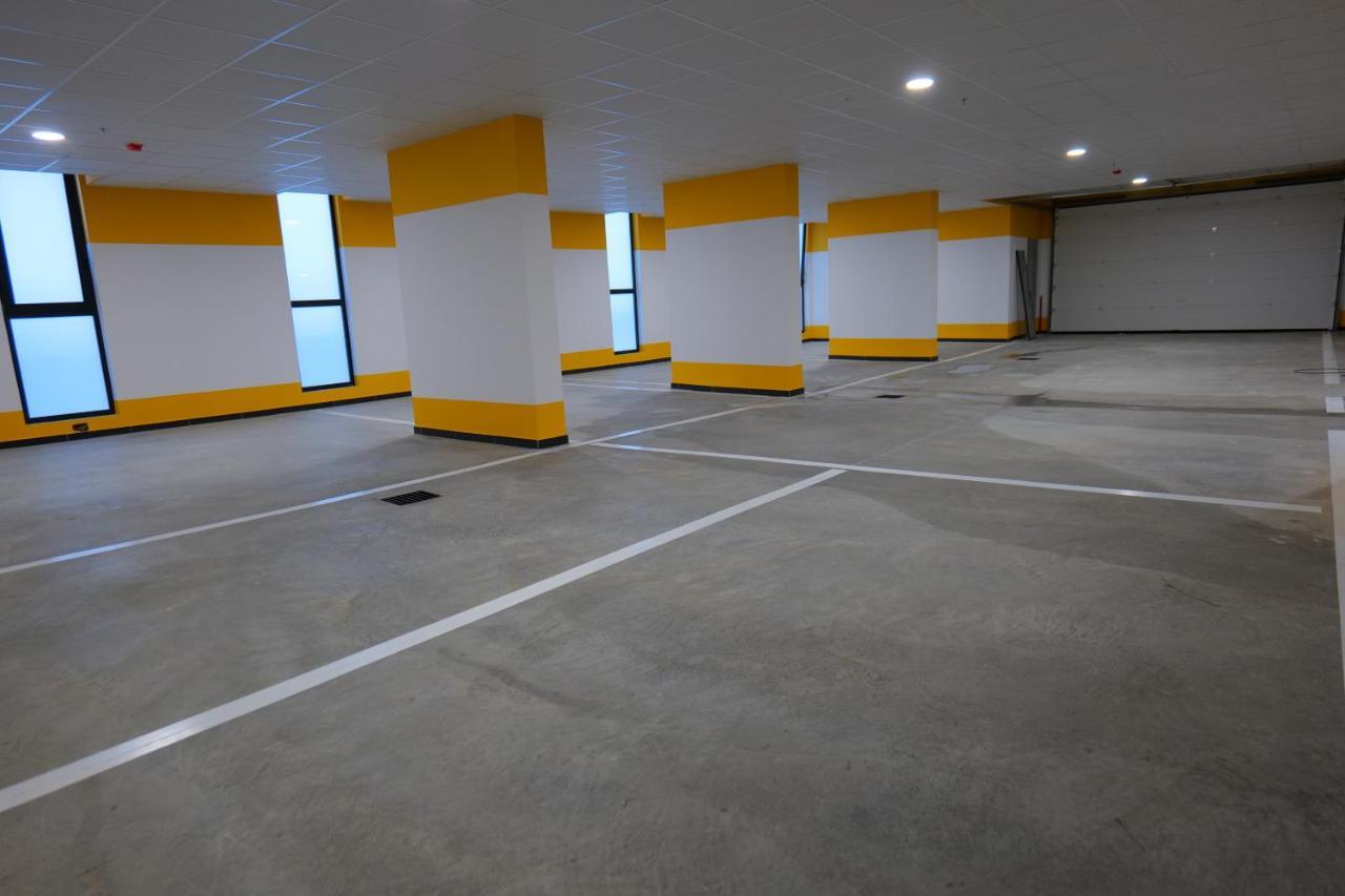 Yacht Premium Hotel Sarande Bagian luar foto