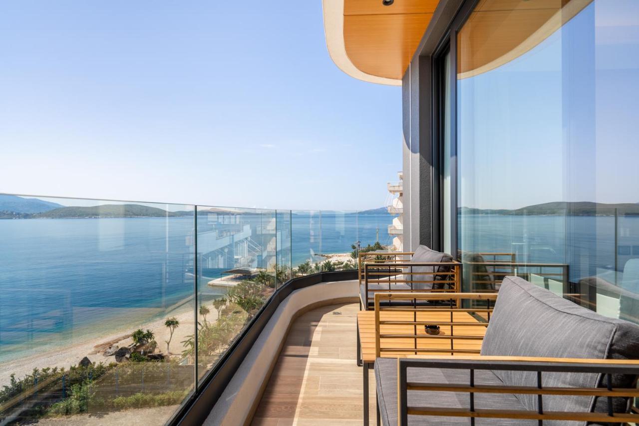 Yacht Premium Hotel Sarande Bagian luar foto